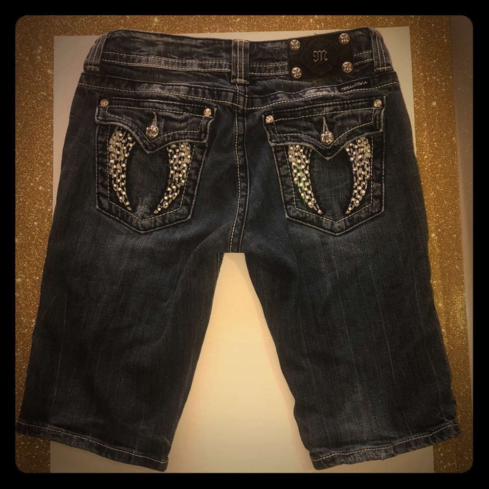 Miss Me Shorts Size 29